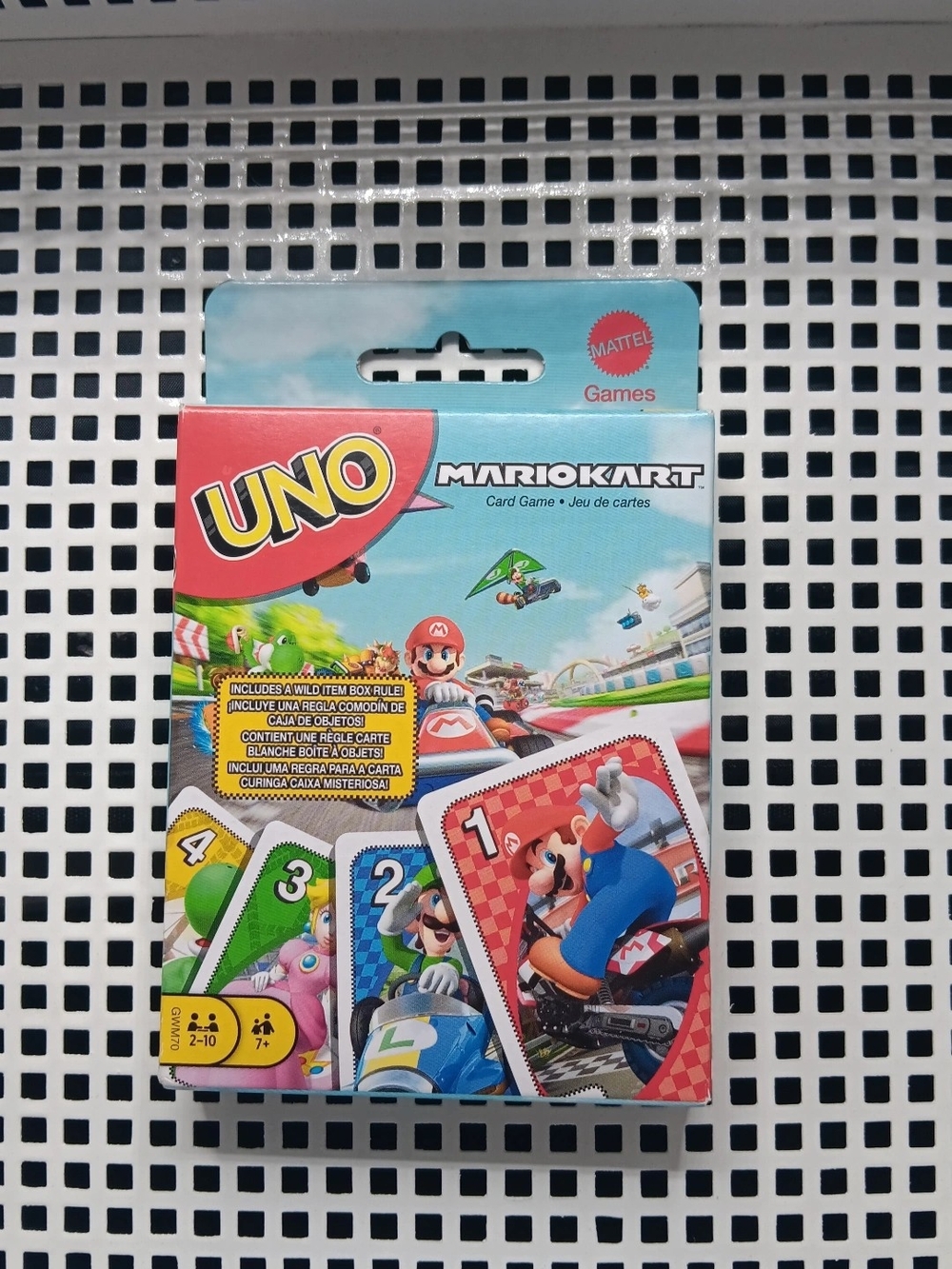 Mattel UNO Mario Kart Card Game - Red, Blue, Green